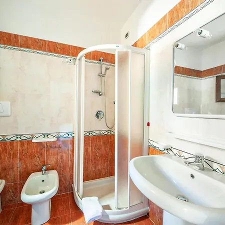 Gorgeous In With Kitchen Appartamento Golfo Aranci
